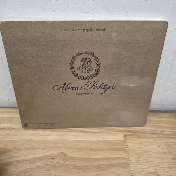 Alexa Pulitzer Royal Seahorse Mouse pad Notepad 9x7.25in 50 Sheets - Picture 2 of 8